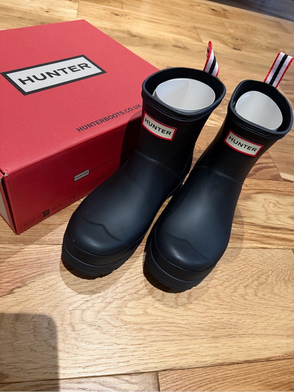 NWT Hunter PLAY Short Rain Boots Black Women’s 7 Waterproof
